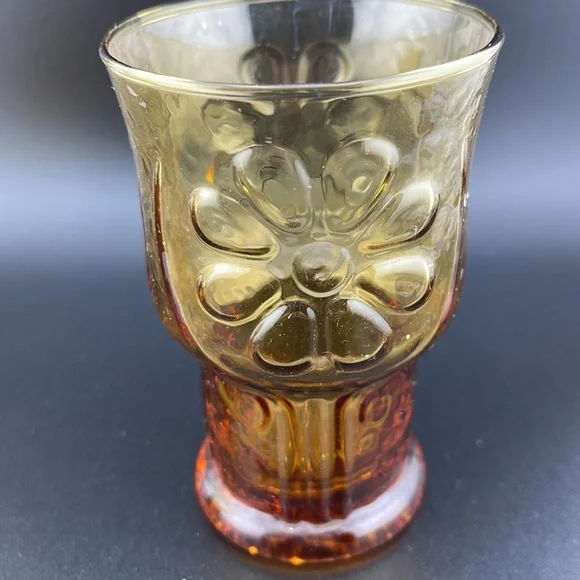 Vintage “Libbey” Juice Glasses Set of 2 - Picture 2 of 3